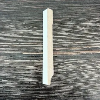 Eindstuk MDF Rechte plint 12x120 RAL9010 Rechts