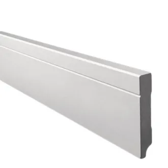 Luxe plint RAL9010